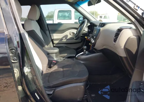 2014 Kia Soul z USA, uszkodzony, nr VIN KNDJN2A27E7101438